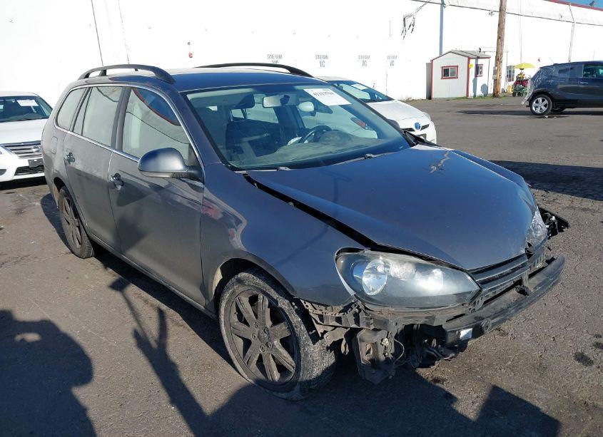 2014 Volkswagen Jetta SPORTWAGEN 2.0L TDI (VIN 3VWML7AJ4EM617380) main photo