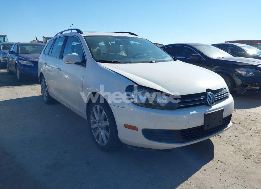 2013 Volkswagen Jetta SPORTWAGEN 2.0L TDI (VIN 3VWML7AJ6DM645261) main photo
