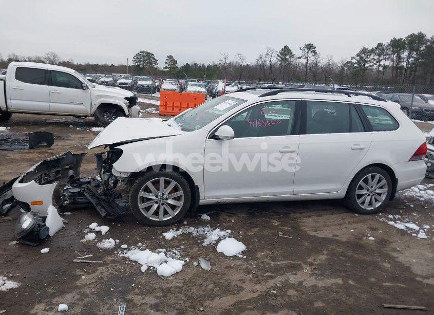 Photo 15 of 2014 Volkswagen Jetta SPORTWAGEN 2.0L TDI (VIN 3VWML7AJ7EM601108)