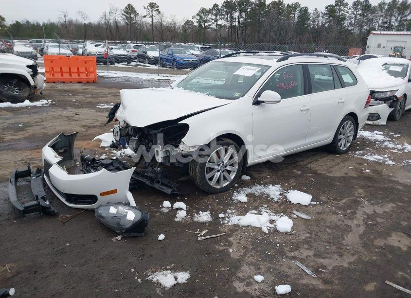 Photo 2 of 2014 Volkswagen Jetta SPORTWAGEN 2.0L TDI (VIN 3VWML7AJ7EM601108)