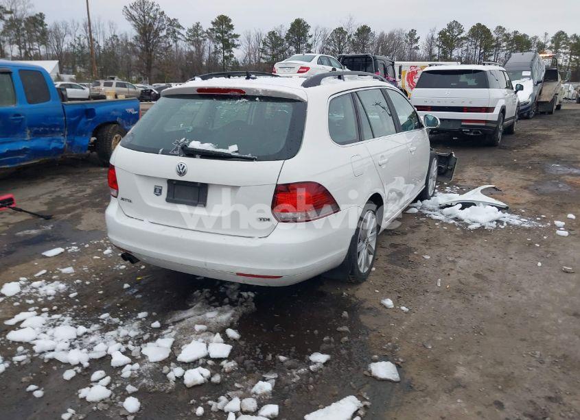 Photo 4 of 2014 Volkswagen Jetta SPORTWAGEN 2.0L TDI (VIN 3VWML7AJ7EM601108)