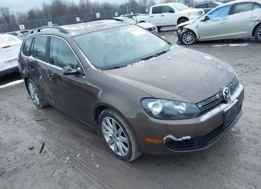2014 Volkswagen Jetta SPORTWAGEN 2.0L TDI (VIN 3VWML7AJ7EM608916) main photo
