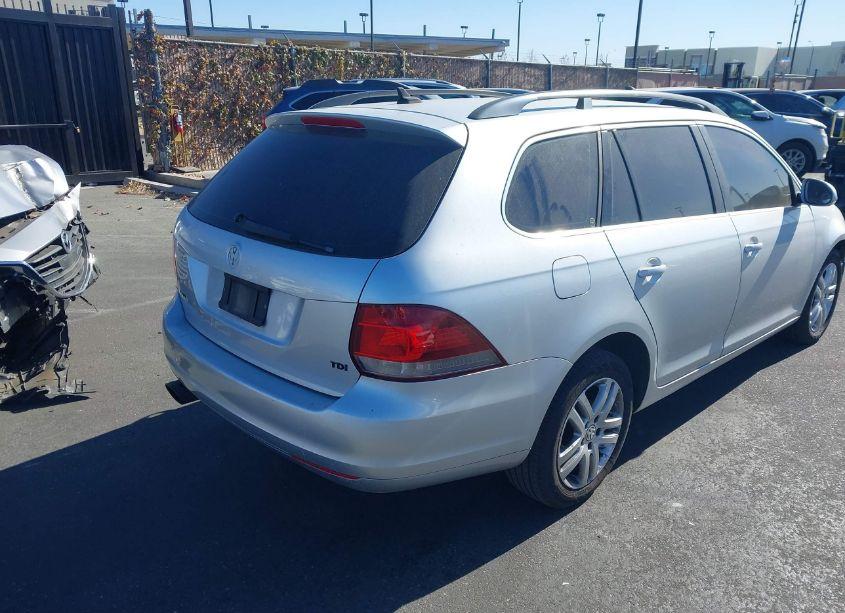 Photo 4 of 2013 Volkswagen Jetta SPORTWAGEN 2.0L TDI (VIN 3VWML7AJ8DM665317)