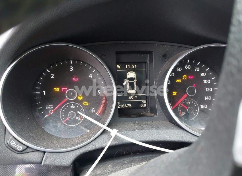 Photo 7 of 2013 Volkswagen Jetta SPORTWAGEN 2.0L TDI (VIN 3VWML7AJ9DM608463)