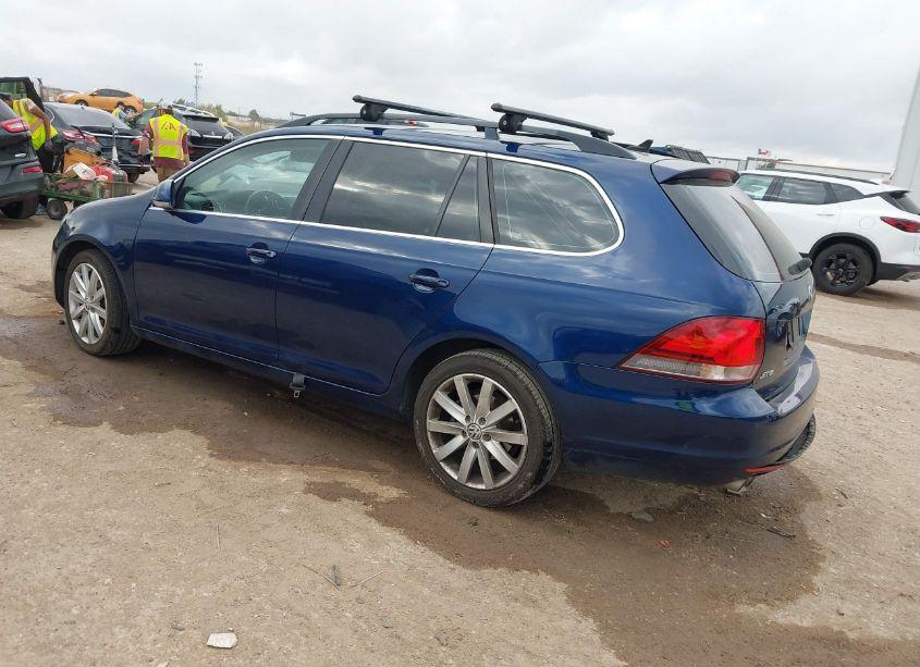 Photo 3 of 2014 Volkswagen Jetta SPORTWAGEN 2.0L TDI (VIN 3VWML7AJXEM607260)