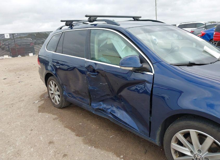 Photo 6 of 2014 Volkswagen Jetta SPORTWAGEN 2.0L TDI (VIN 3VWML7AJXEM607260)