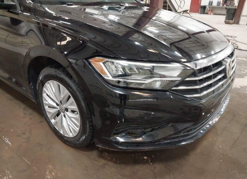 Photo 6 of 2019 Volkswagen Jetta 1.4T S (VIN 3VWN57BU1KM198603)