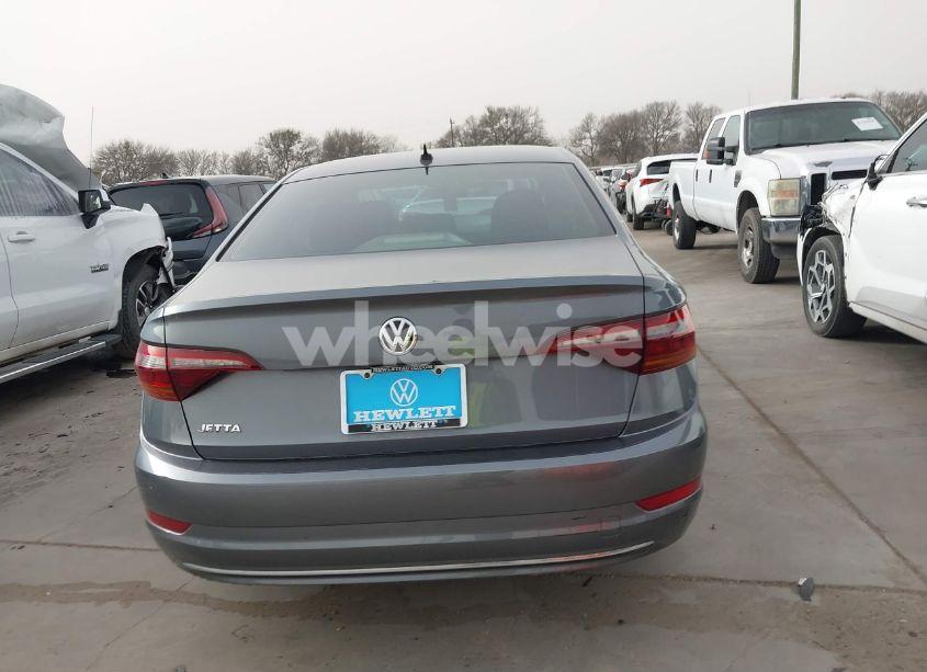 Photo 16 of 2019 Volkswagen Jetta 1.4T S (VIN 3VWN57BU1KM259559)