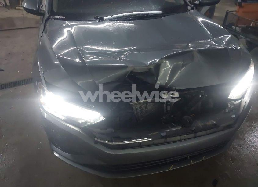 Photo 6 of 2019 Volkswagen Jetta 1.4T S (VIN 3VWN57BU2KM100226)