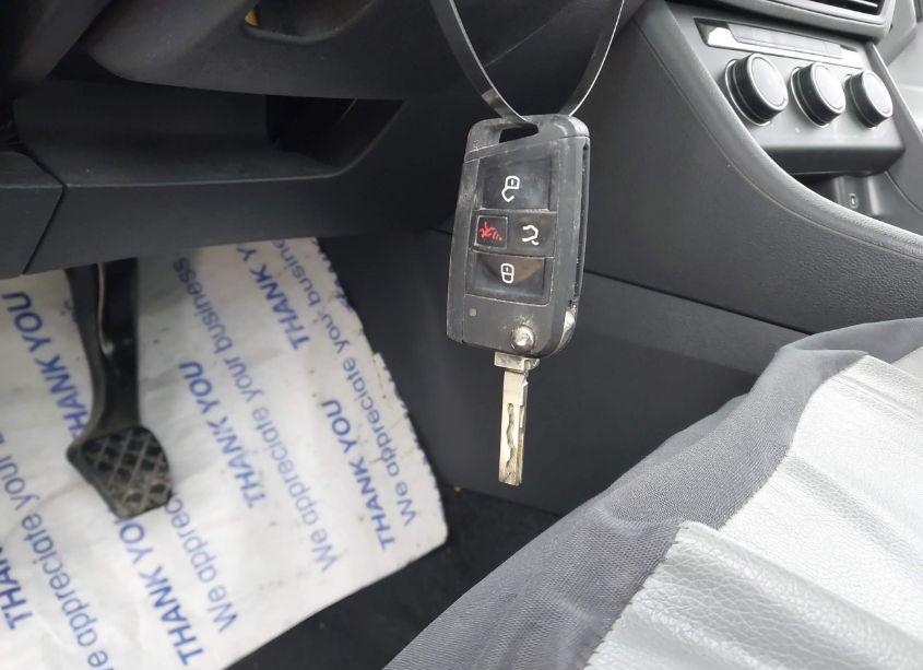 Photo 11 of 2019 Volkswagen Jetta 1.4T S (VIN 3VWN57BU2KM231057)