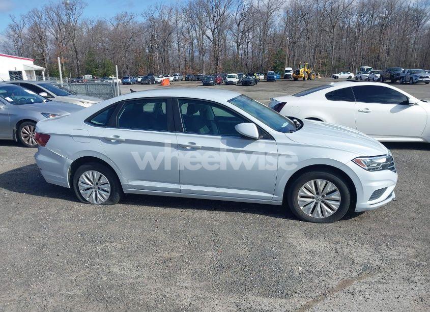 Photo 12 of 2019 Volkswagen Jetta 1.4T S (VIN 3VWN57BU3KM006873)