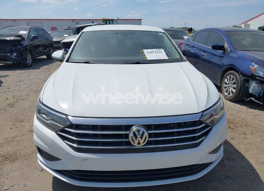 Photo 11 of 2019 Volkswagen Jetta 1.4T S (VIN 3VWN57BU4KM112040)