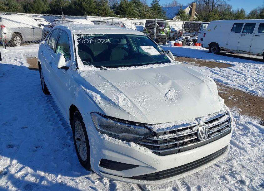 2019 Volkswagen Jetta 1.4T S (VIN 3VWN57BU4KM160735) main photo