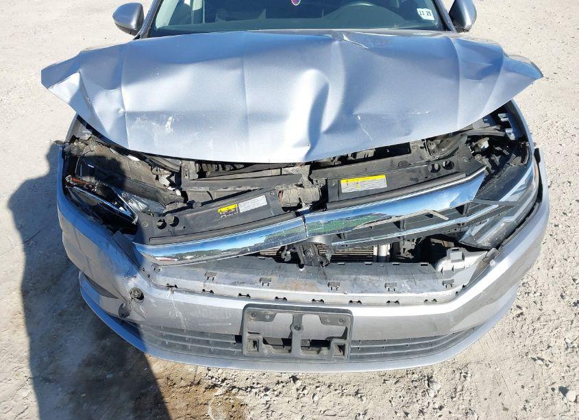 Photo 6 of 2020 Volkswagen Jetta 1.4T R-LINE/1.4T S (VIN 3VWN57BU4LM101850)