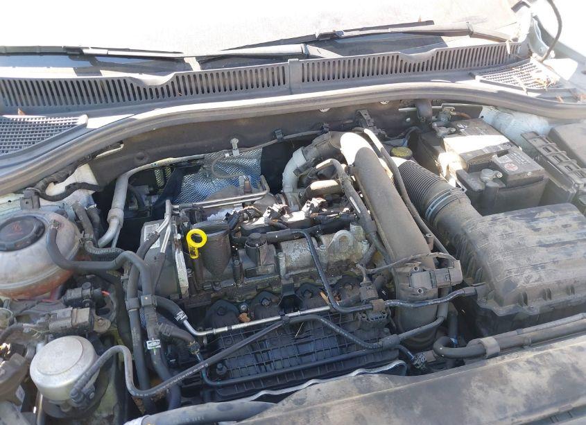 Photo 10 of 2019 Volkswagen Jetta 1.4T S (VIN 3VWN57BU5KM069358)