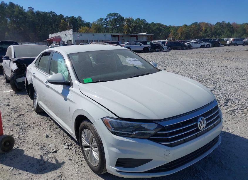 Photo 13 of 2019 Volkswagen Jetta 1.4T S (VIN 3VWN57BU5KM069358)