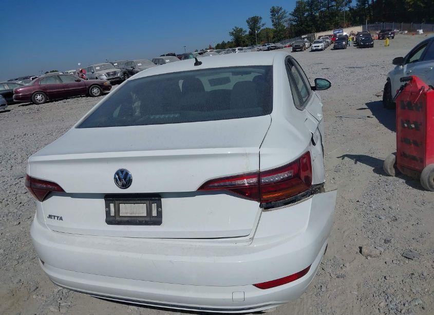 Photo 16 of 2019 Volkswagen Jetta 1.4T S (VIN 3VWN57BU5KM069358)