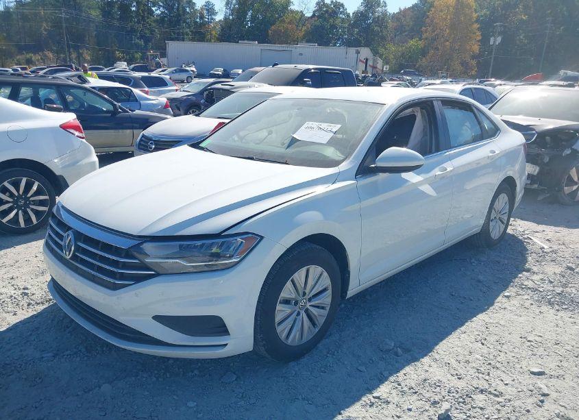 Photo 2 of 2019 Volkswagen Jetta 1.4T S (VIN 3VWN57BU5KM069358)