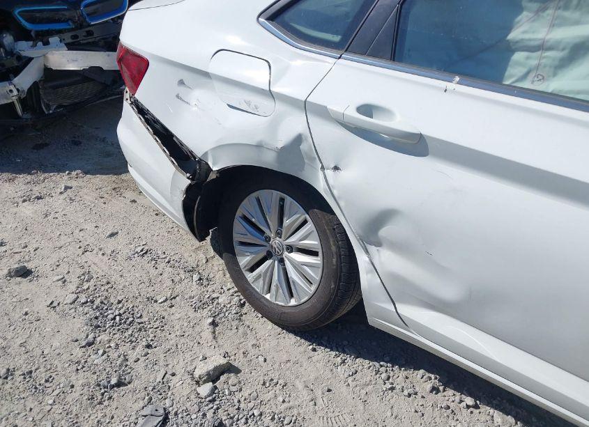 Photo 6 of 2019 Volkswagen Jetta 1.4T S (VIN 3VWN57BU5KM069358)