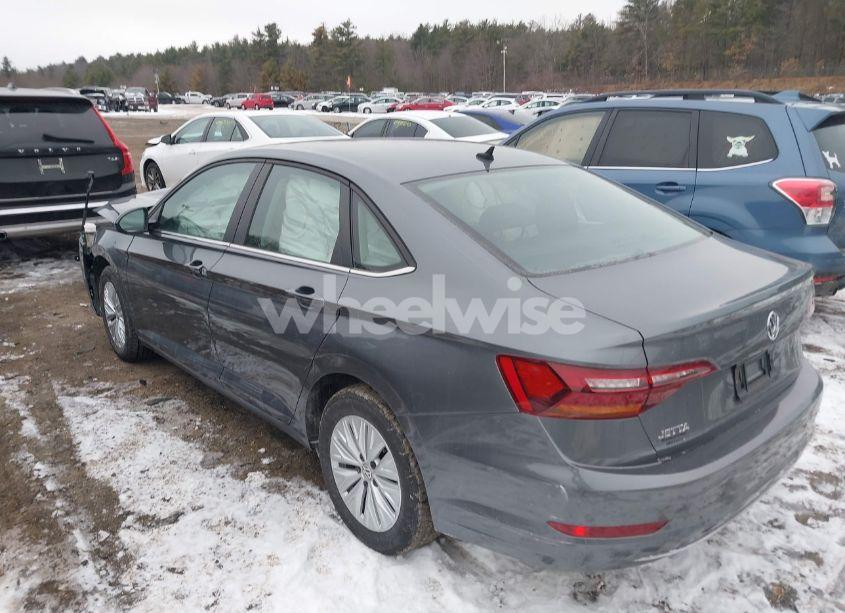 Photo 3 of 2019 Volkswagen Jetta 1.4T S (VIN 3VWN57BU6KM080420)