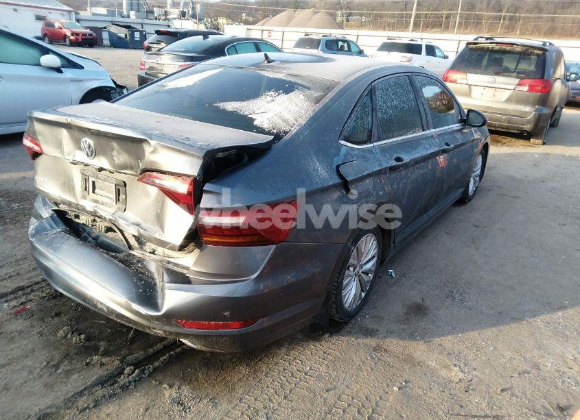 Photo 4 of 2019 Volkswagen Jetta 1.4T S (VIN 3VWN57BU7KM114977)