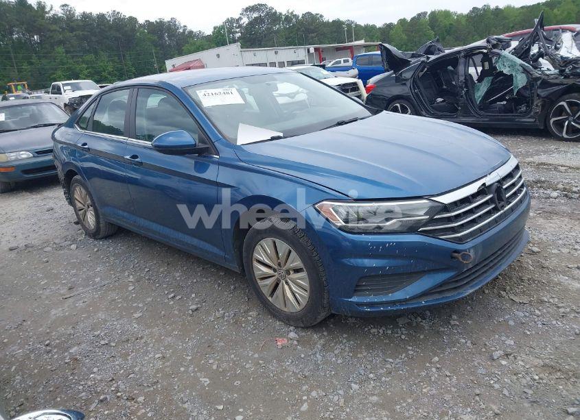 2019 Volkswagen Jetta 1.4T S (VIN 3VWN57BU8KM006352) main photo