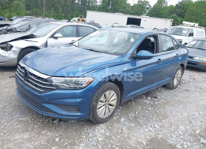 Photo 2 of 2019 Volkswagen Jetta 1.4T S (VIN 3VWN57BU8KM006352)