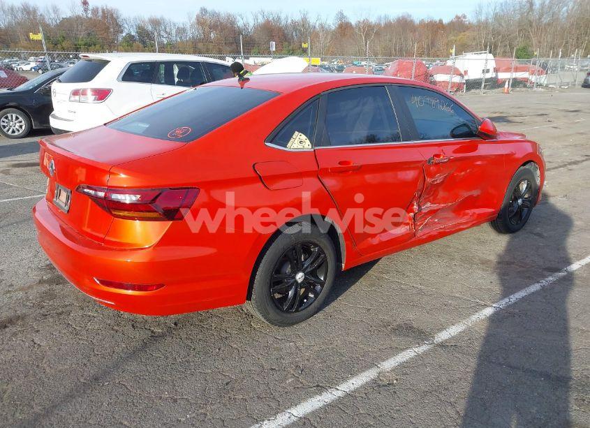 Photo 4 of 2019 Volkswagen Jetta 1.4T S (VIN 3VWN57BU8KM207460)