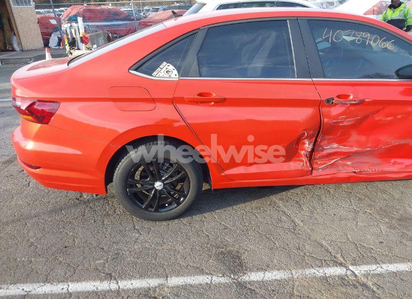 Photo 6 of 2019 Volkswagen Jetta 1.4T S (VIN 3VWN57BU8KM207460)