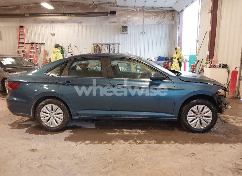 Photo 13 of 2019 Volkswagen Jetta 1.4T S (VIN 3VWN57BUXKM013139)