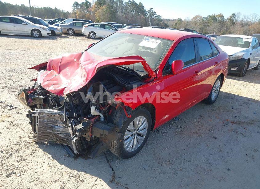 Photo 2 of 2019 Volkswagen Jetta 1.4T S (VIN 3VWN57BUXKM071154)