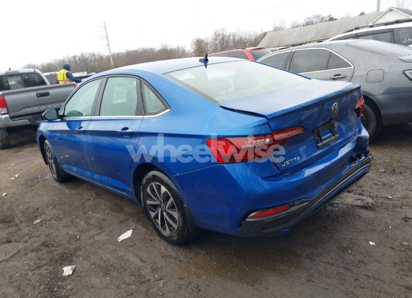 Photo 3 of 2022 Volkswagen Jetta 1.5T S (VIN 3VWNM7BU5NM020782)