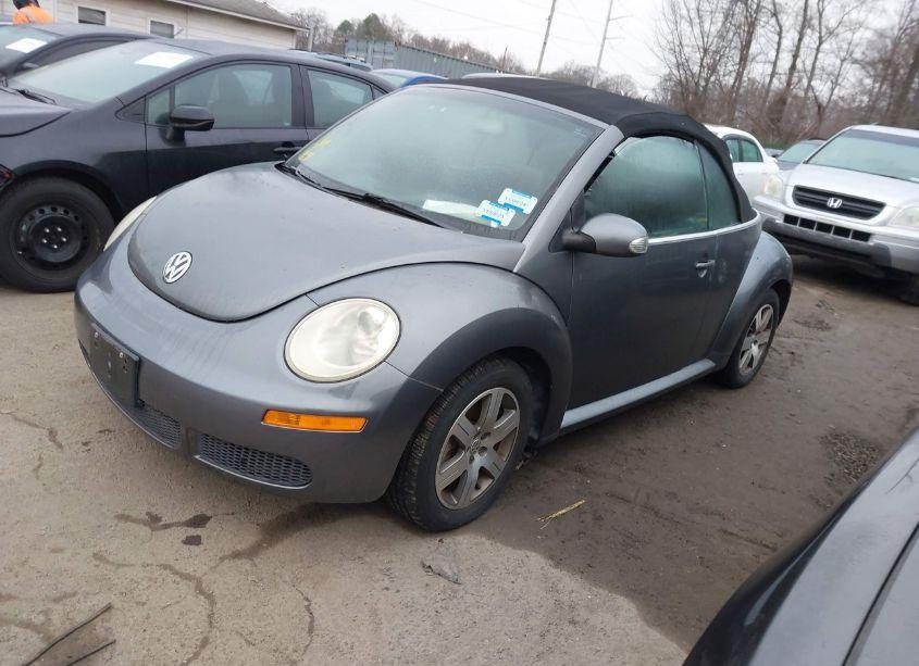 Photo 2 of 2006 Volkswagen New BEETLE 2.5 (VIN 3VWPF31Y46M326048)
