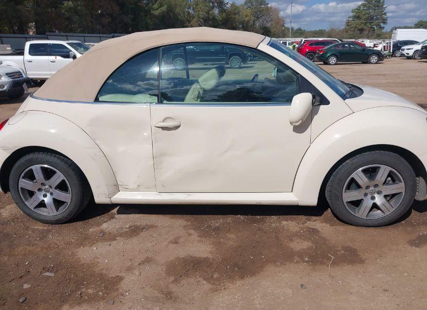 Photo 13 of 2006 Volkswagen New BEETLE 2.5 (VIN 3VWPF31Y66M309297)