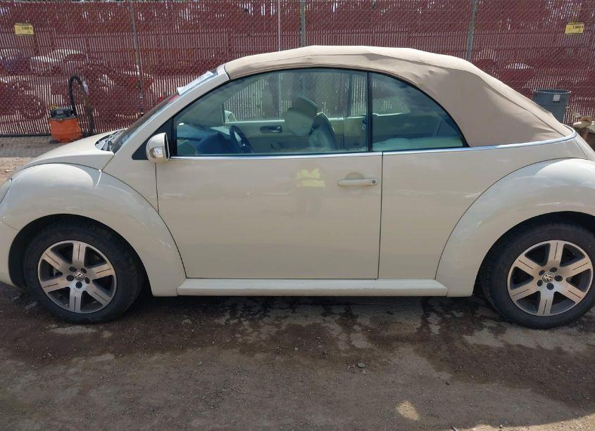 Photo 14 of 2006 Volkswagen New BEETLE 2.5 (VIN 3VWPF31Y66M309297)