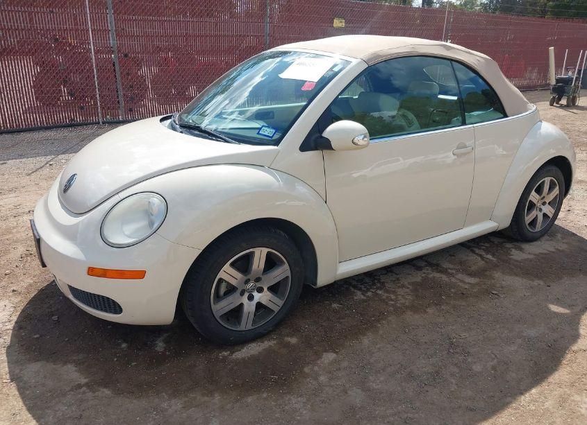 Photo 2 of 2006 Volkswagen New BEETLE 2.5 (VIN 3VWPF31Y66M309297)