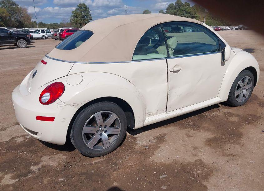 Photo 4 of 2006 Volkswagen New BEETLE 2.5 (VIN 3VWPF31Y66M309297)