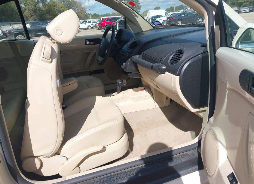 Photo 5 of 2006 Volkswagen New BEETLE 2.5 (VIN 3VWPF31Y66M309297)