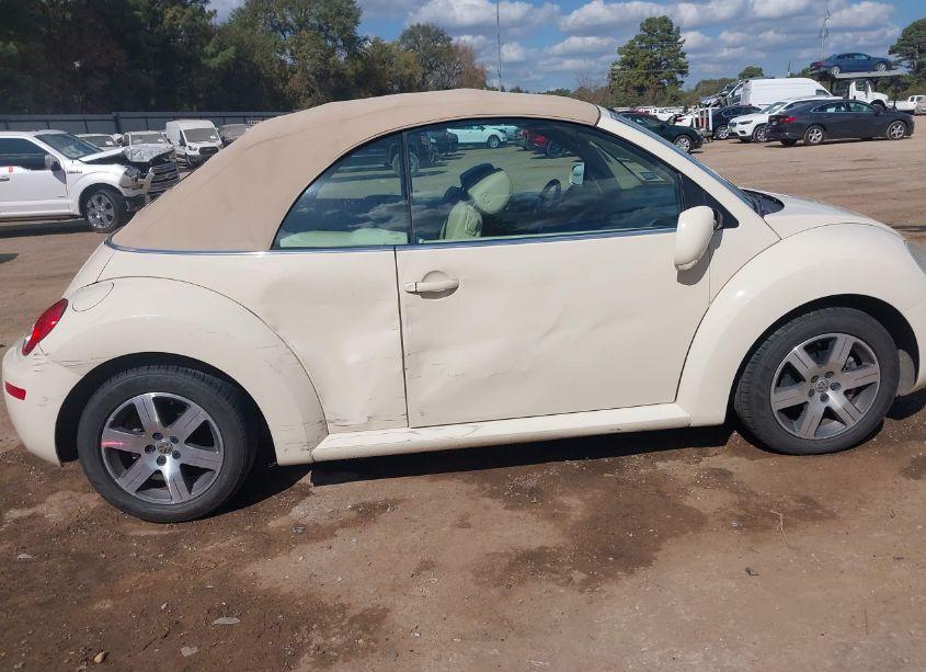 Photo 6 of 2006 Volkswagen New BEETLE 2.5 (VIN 3VWPF31Y66M309297)