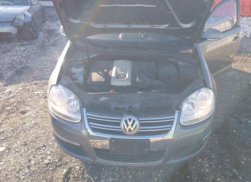 Photo 10 of 2005 Volkswagen Jetta VALUE EDITION (VIN 3VWPF71K15M615020)