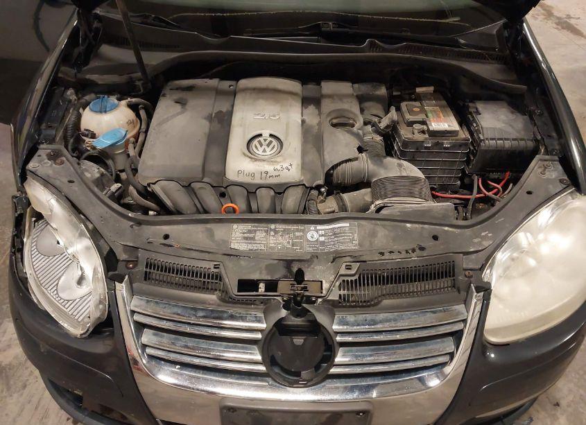 Photo 10 of 2005 Volkswagen Jetta VALUE EDITION (VIN 3VWPF71KX5M614867)