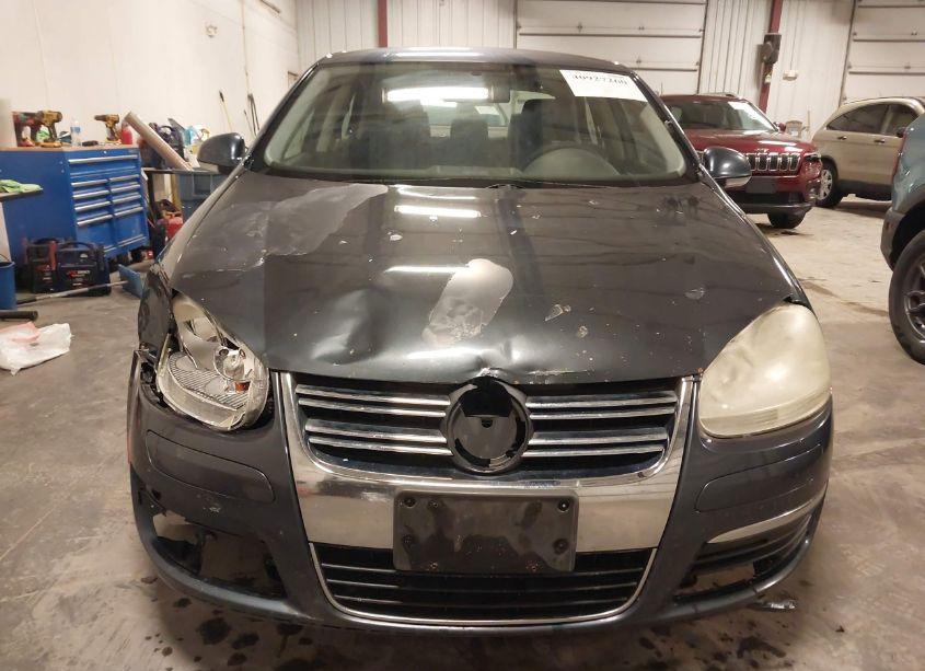 Photo 12 of 2005 Volkswagen Jetta VALUE EDITION (VIN 3VWPF71KX5M614867)