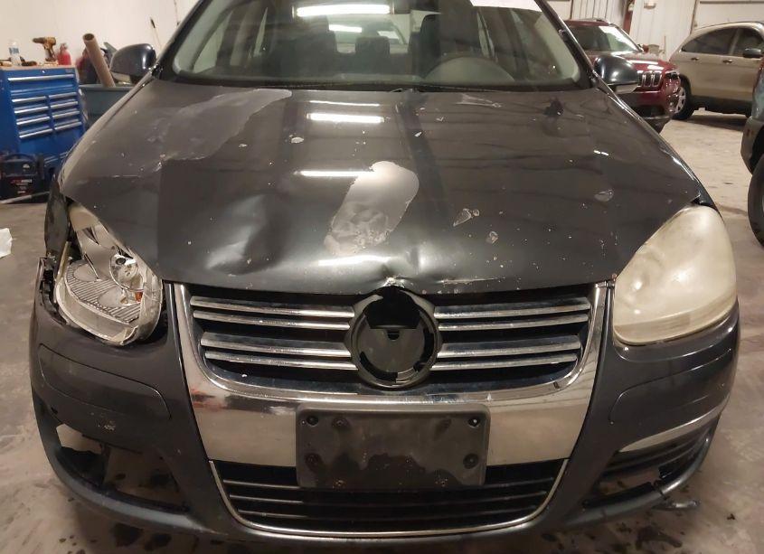 Photo 17 of 2005 Volkswagen Jetta VALUE EDITION (VIN 3VWPF71KX5M614867)