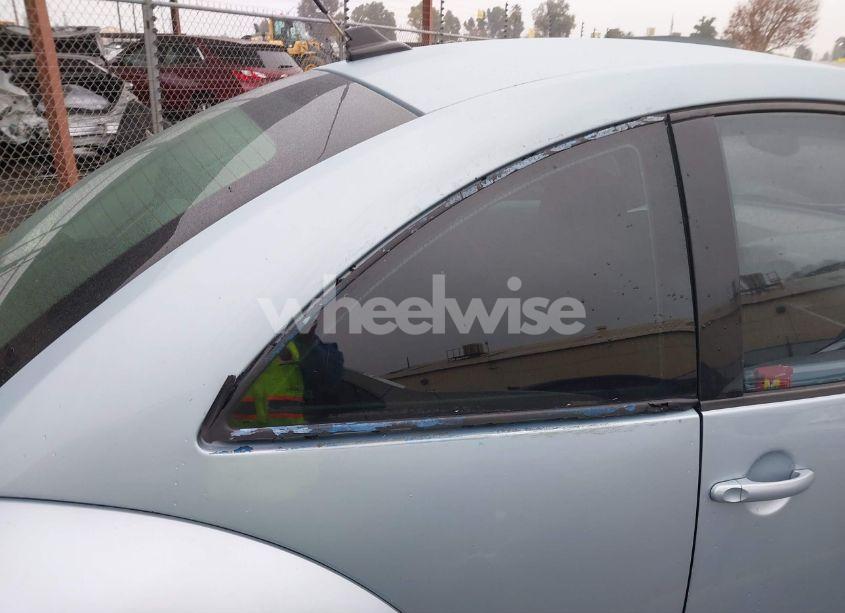 Photo 15 of 2009 Volkswagen New BEETLE 2.5L (VIN 3VWPG31C29M513147)