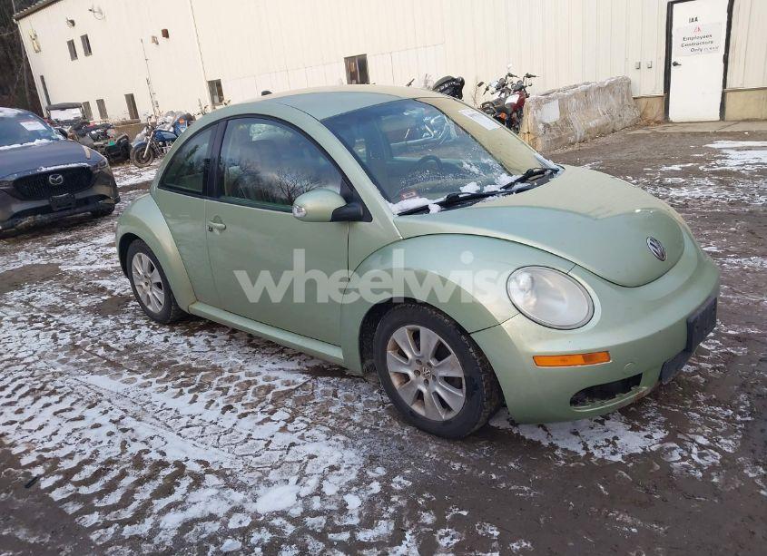 2008 Volkswagen New BEETLE S (VIN 3VWPG31C68M518009) main photo