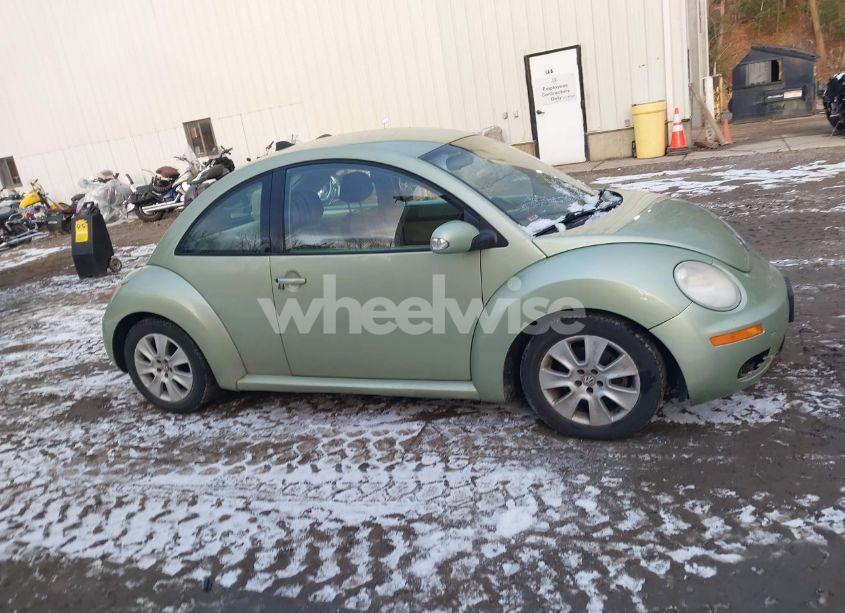 Photo 13 of 2008 Volkswagen New BEETLE S (VIN 3VWPG31C68M518009)