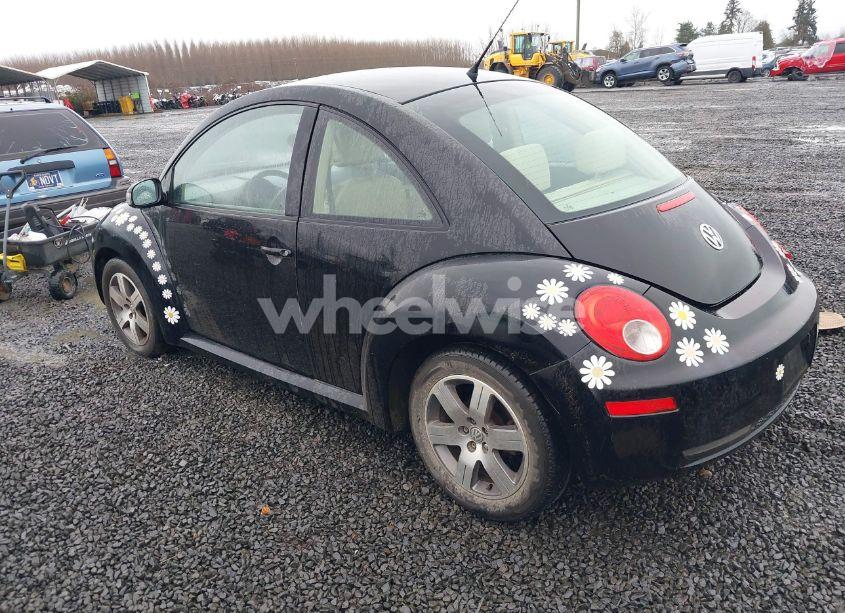 Photo 3 of 2006 Volkswagen New BEETLE 2.5 (VIN 3VWPG31C86M406583)
