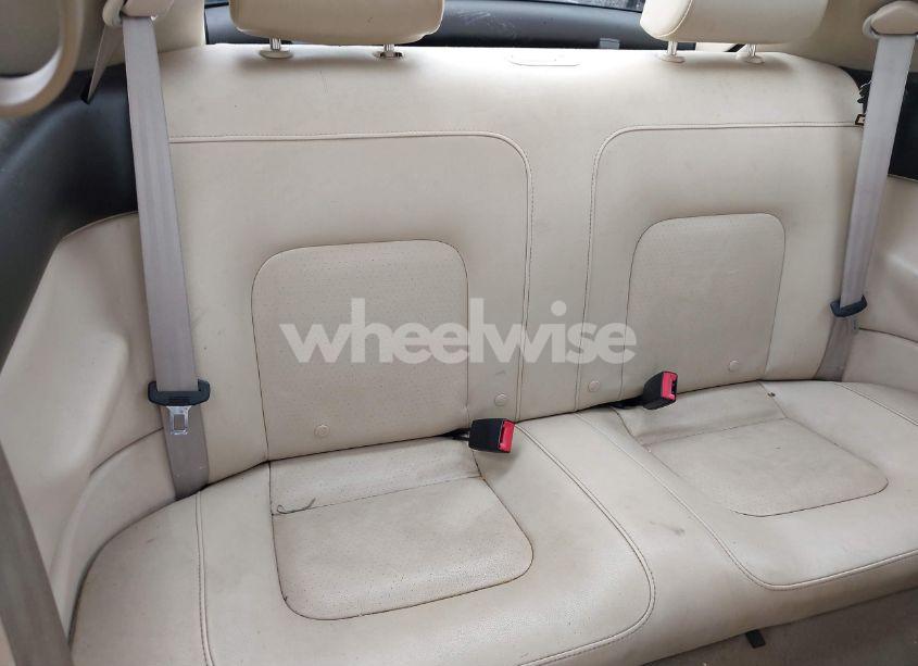 Photo 8 of 2006 Volkswagen New BEETLE 2.5 (VIN 3VWPG31C86M406583)