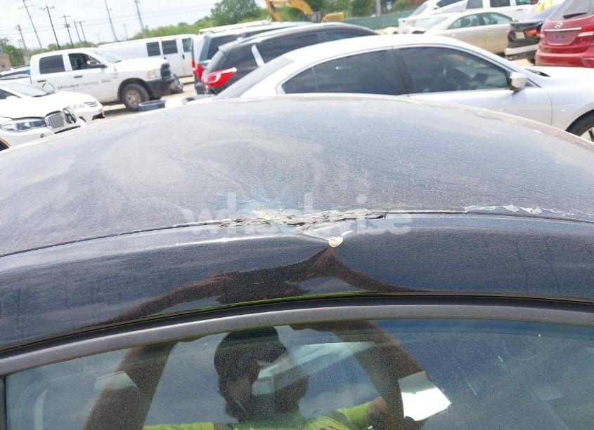 Photo 12 of 2010 Volkswagen New BEETLE 2.5L (VIN 3VWPG3AG4AM013787)