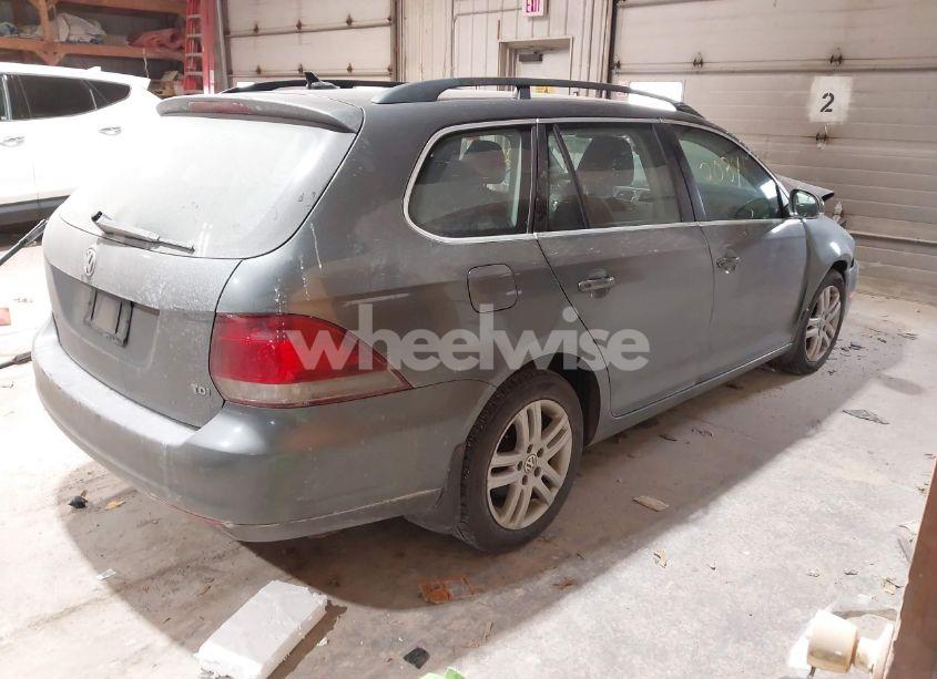 Photo 4 of 2012 Volkswagen Jetta SPORTWAGEN TDI (VIN 3VWPL7AJ0CM614678)
